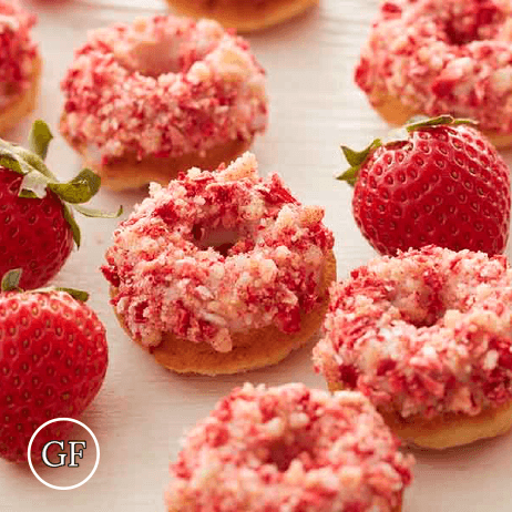 *Clean Cheatz: Strawberry Shortcake Donut 4 Pack meal prep - Mother of Macros