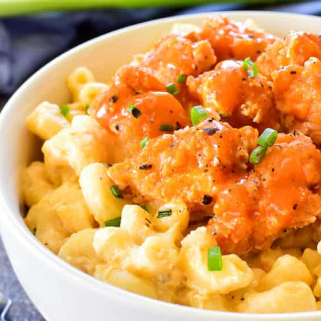 *Buffalo Chicken Mac N Cheese
