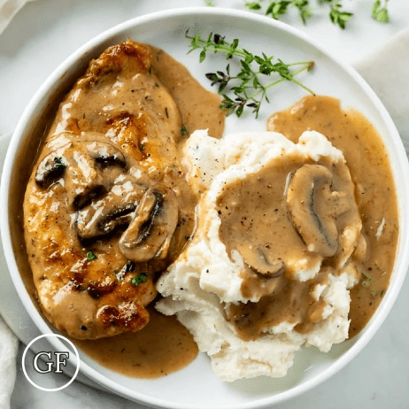 Chicken with Mushroom Cream Sauce meal prep - Mother of Macros