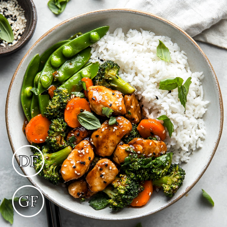 Chinese Chicken and Broccoli Stir Fry meal prep - Mother of Macros