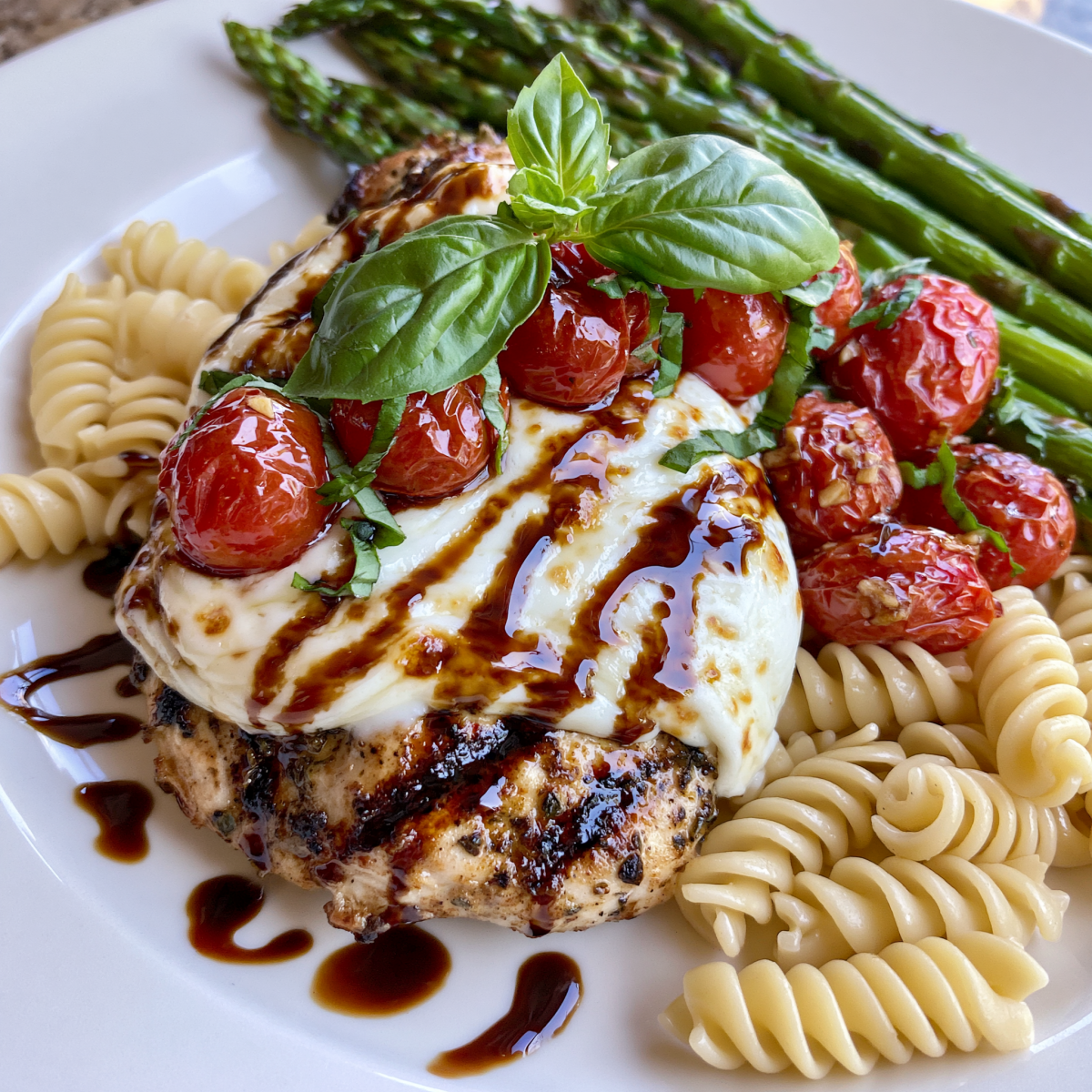 *Margherita Chicken meal prep - Mother of Macros