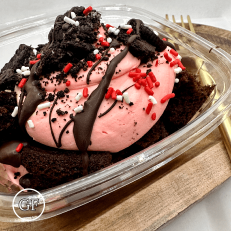 Peppermint Oreo Hot Fudge Parfait meal prep - Mother of Macros