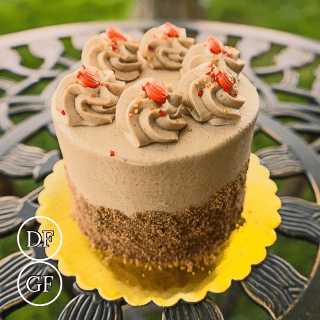 Clean Cheatz: Pumpkin Spice Cake By The Slice meal prep - Mother of Macros